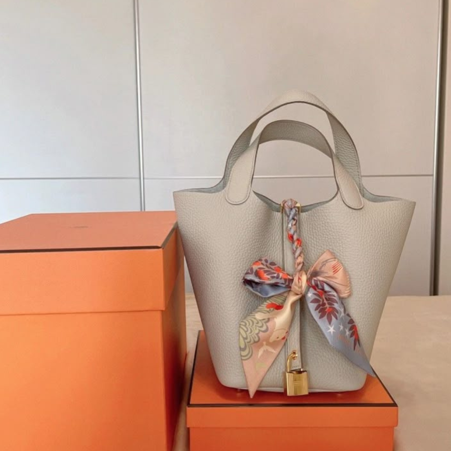 30 Years of Handcrafting Luxury Leather Bags — Direct from Our Certified Factory